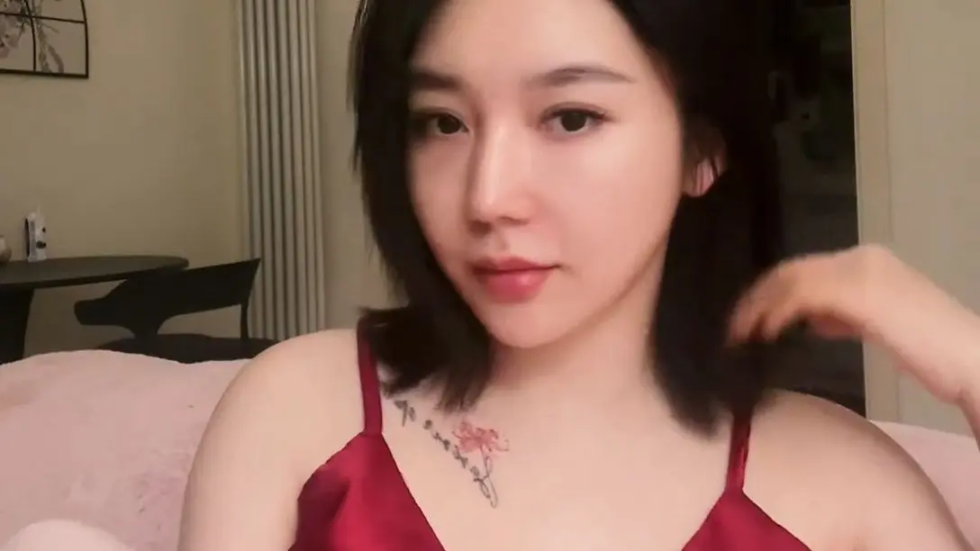 教母eliy最新短剧《eliy3人行资源》-4K超清画质完整版-在线免费观看无广告-全网同步更新