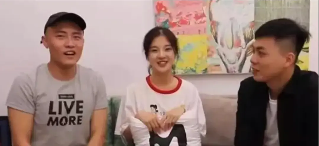 《兄妹蕉谈》未删减完整版免费在线观看-蓝光超清全集资源极速下载-兄妹蕉谈4K修复版在线观看